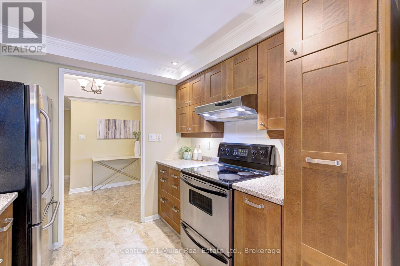 501 - 2180 MARINE DRIVE Image 17