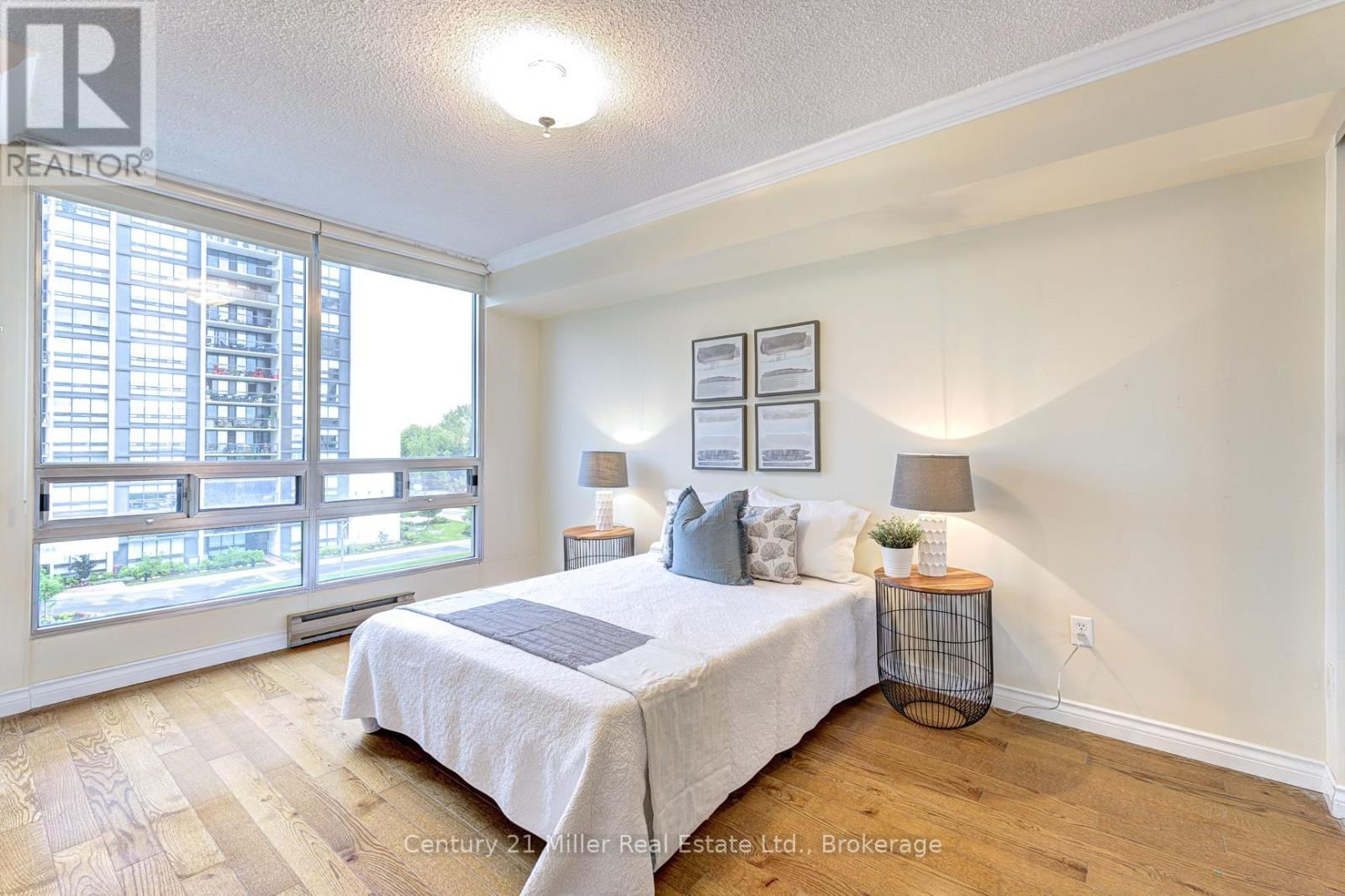 501 - 2180 MARINE DRIVE Image 22