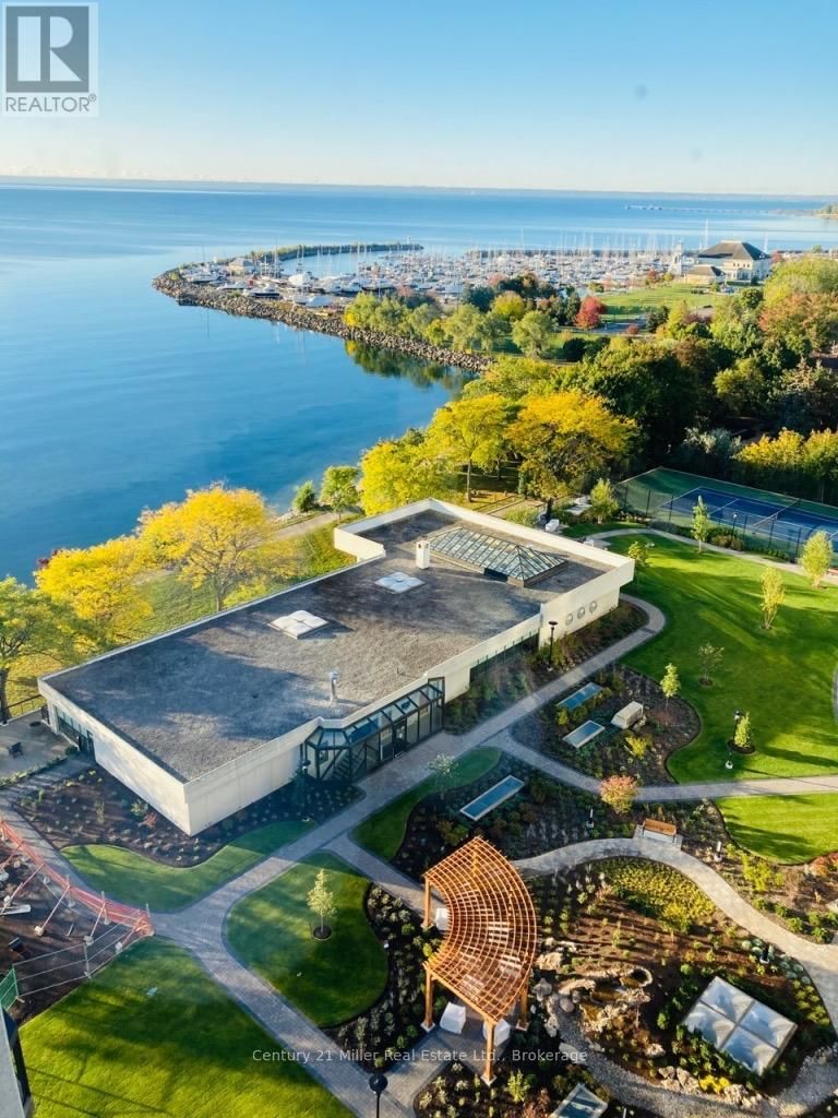 501 - 2180 MARINE DRIVE Image 34