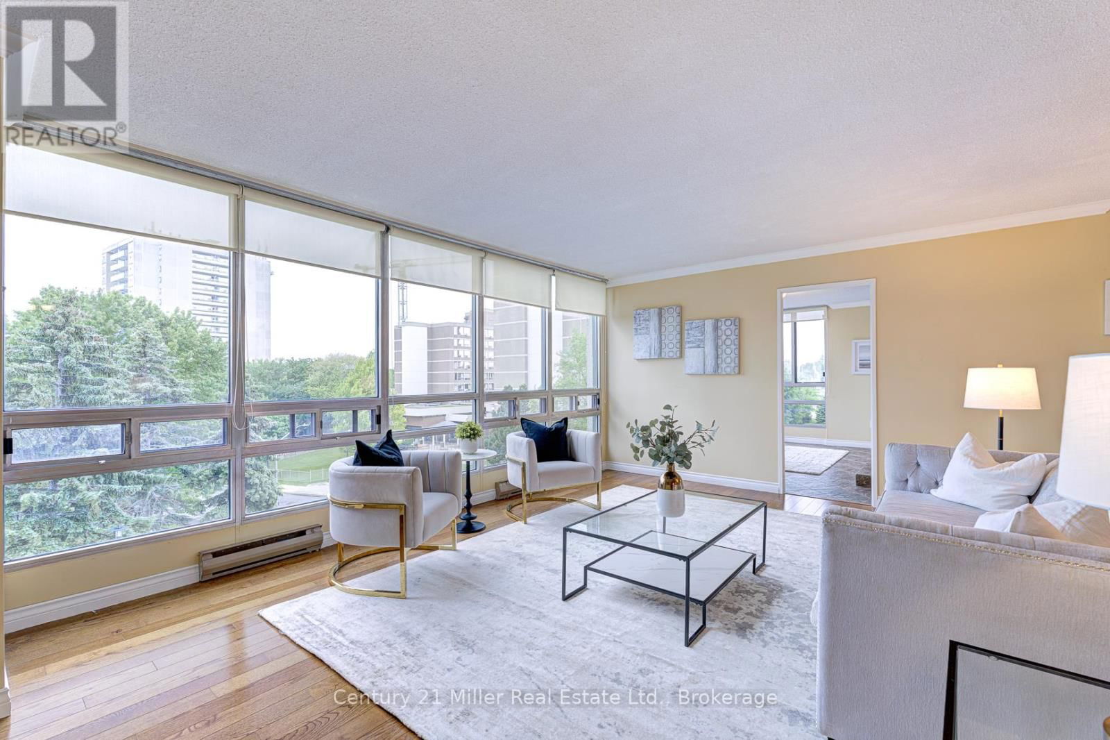 501 - 2180 MARINE DRIVE Image 4