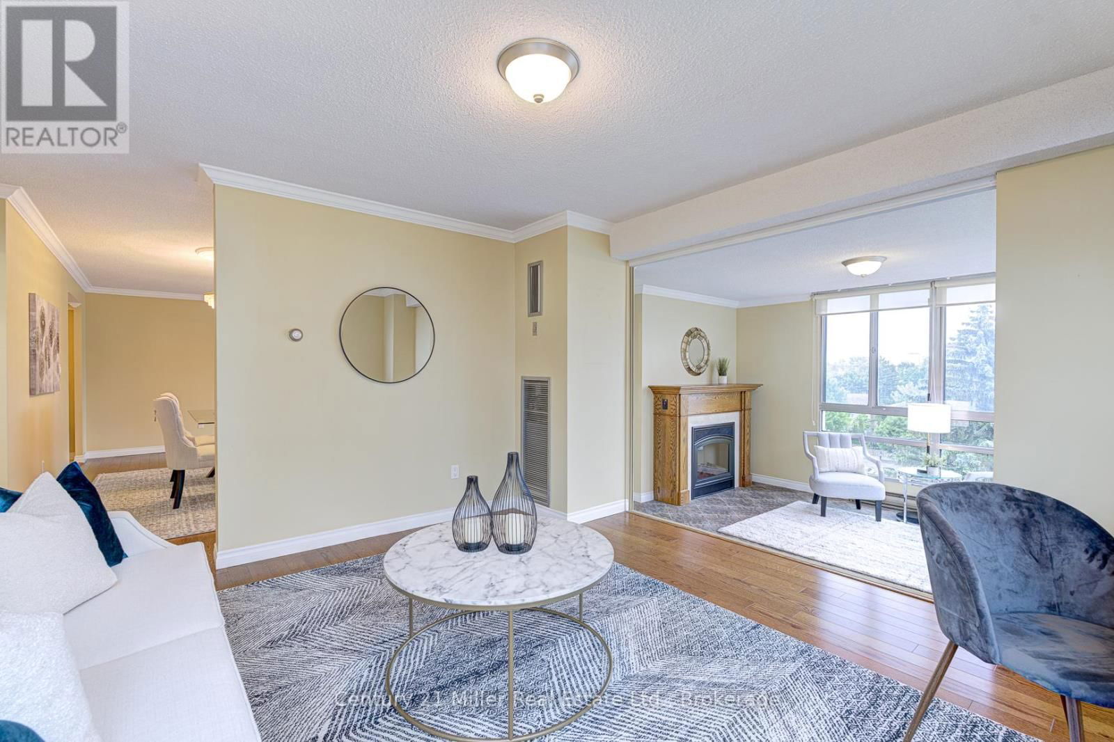 501 - 2180 MARINE DRIVE Image 9