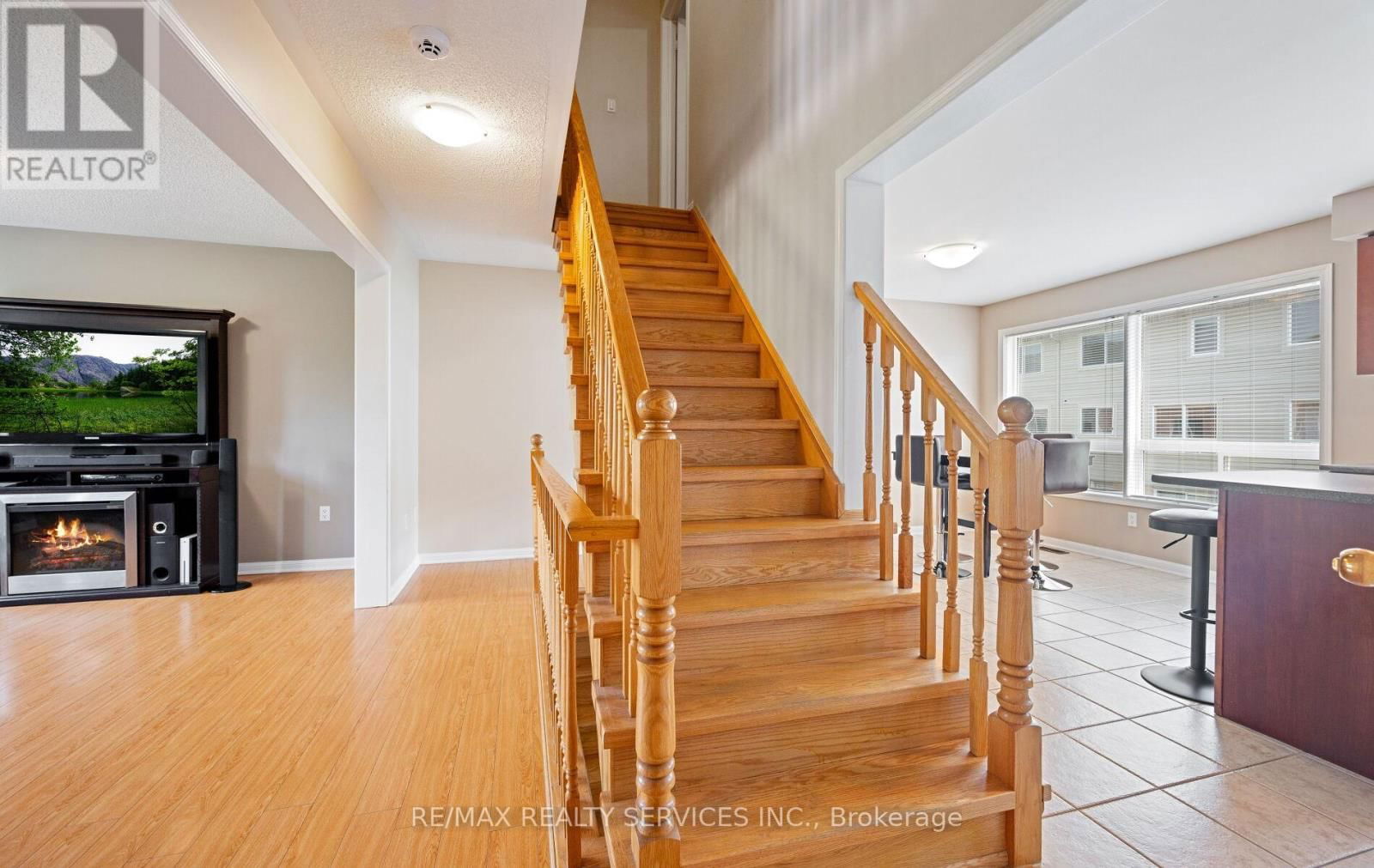 69 DECKER HOLLOW CIRCLE Image 28