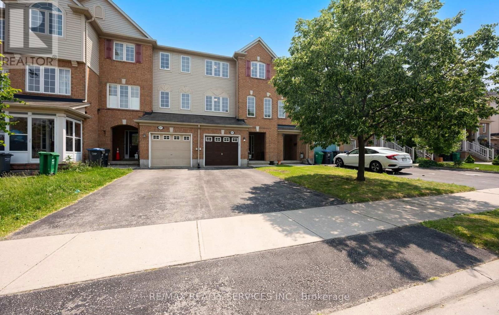69 DECKER HOLLOW CIRCLE Image 4