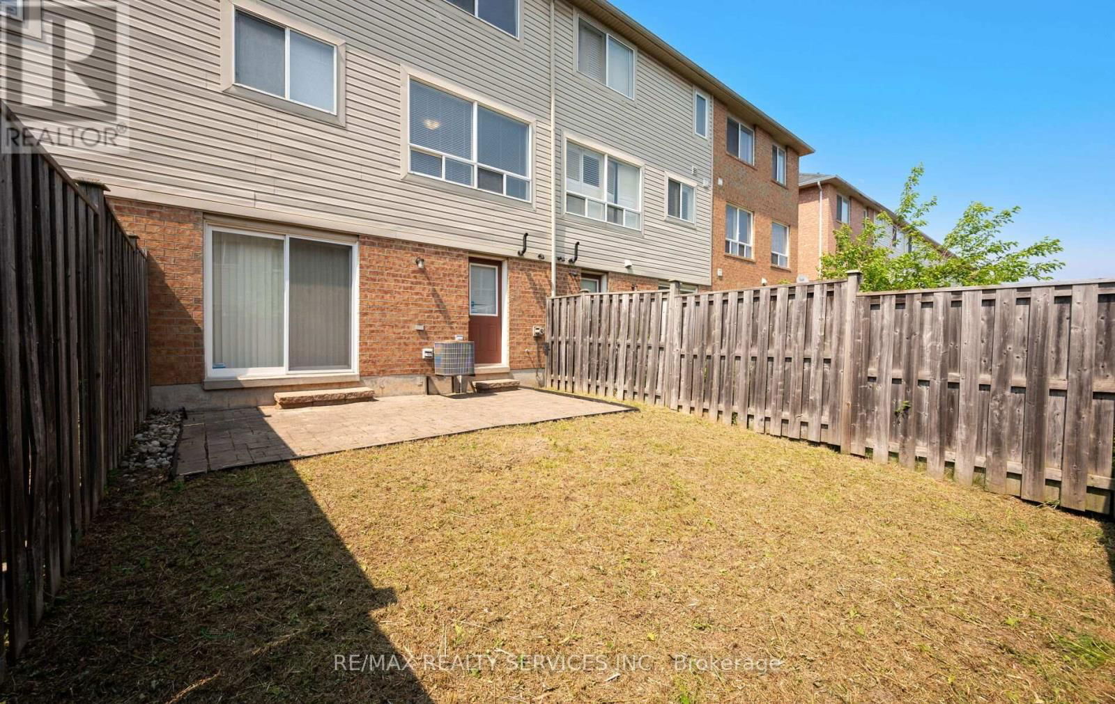 69 DECKER HOLLOW CIRCLE Image 46