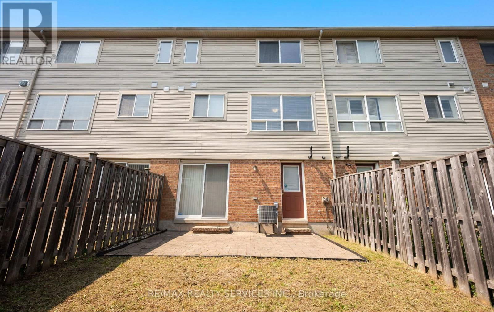 69 DECKER HOLLOW CIRCLE Image 49