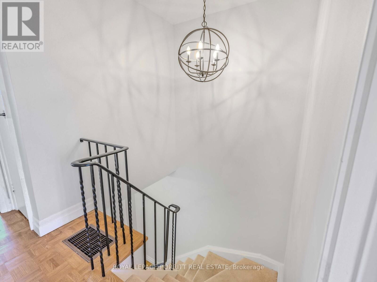 6 - 4 BRADBROOK ROAD Image 16
