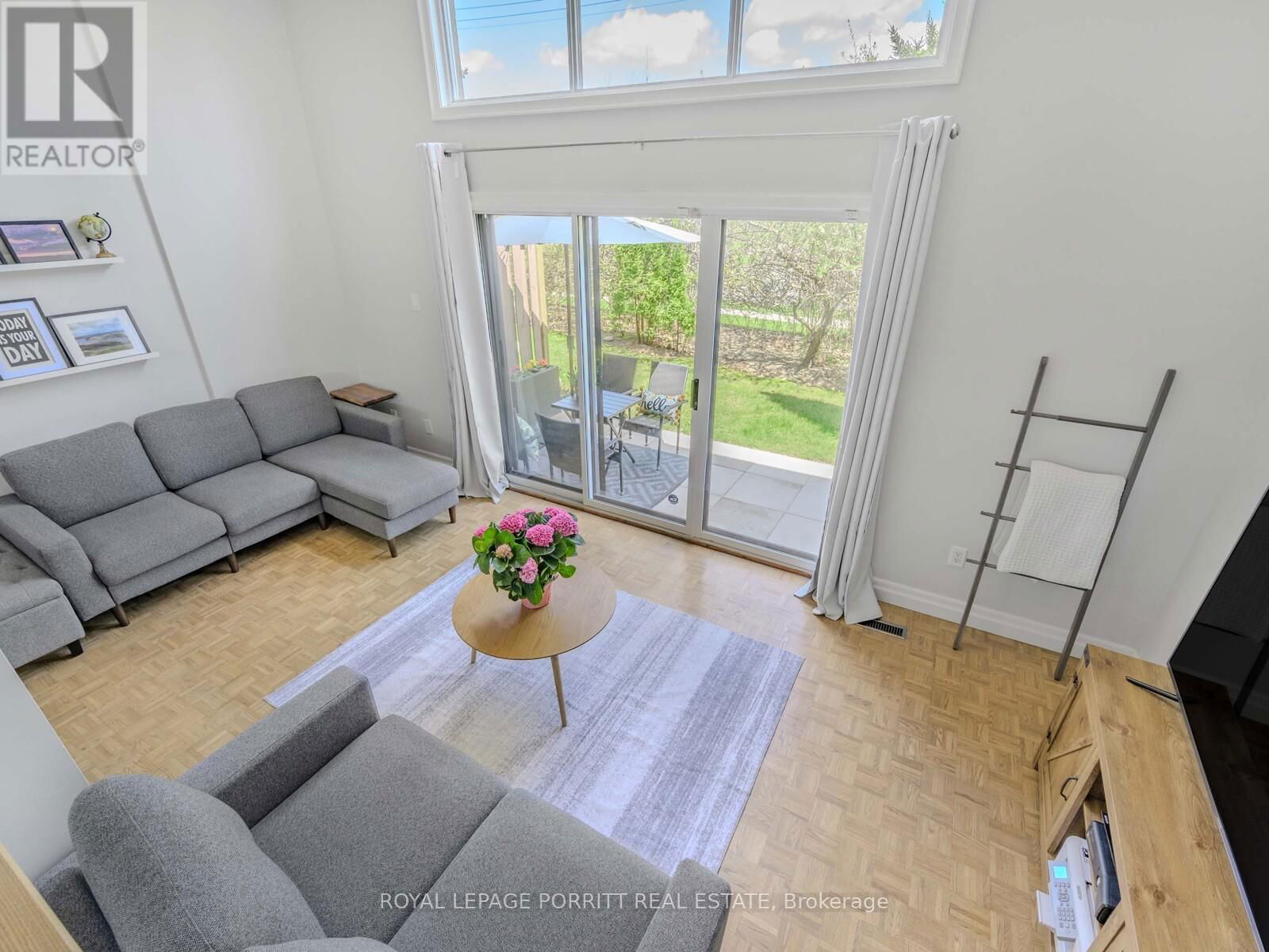 6 - 4 BRADBROOK ROAD Image 8