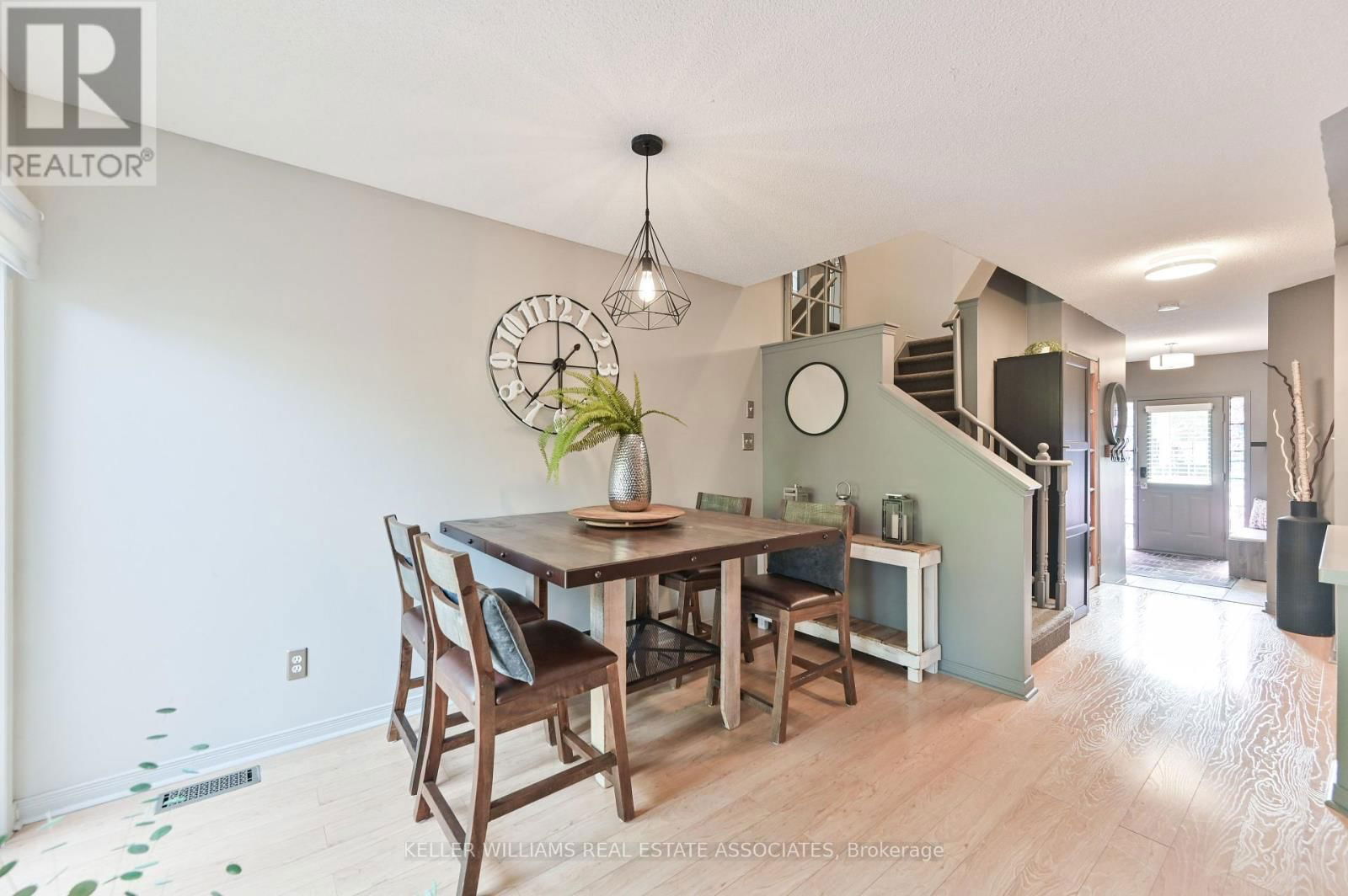 7514 BLACK WALNUT TRAIL Image 15
