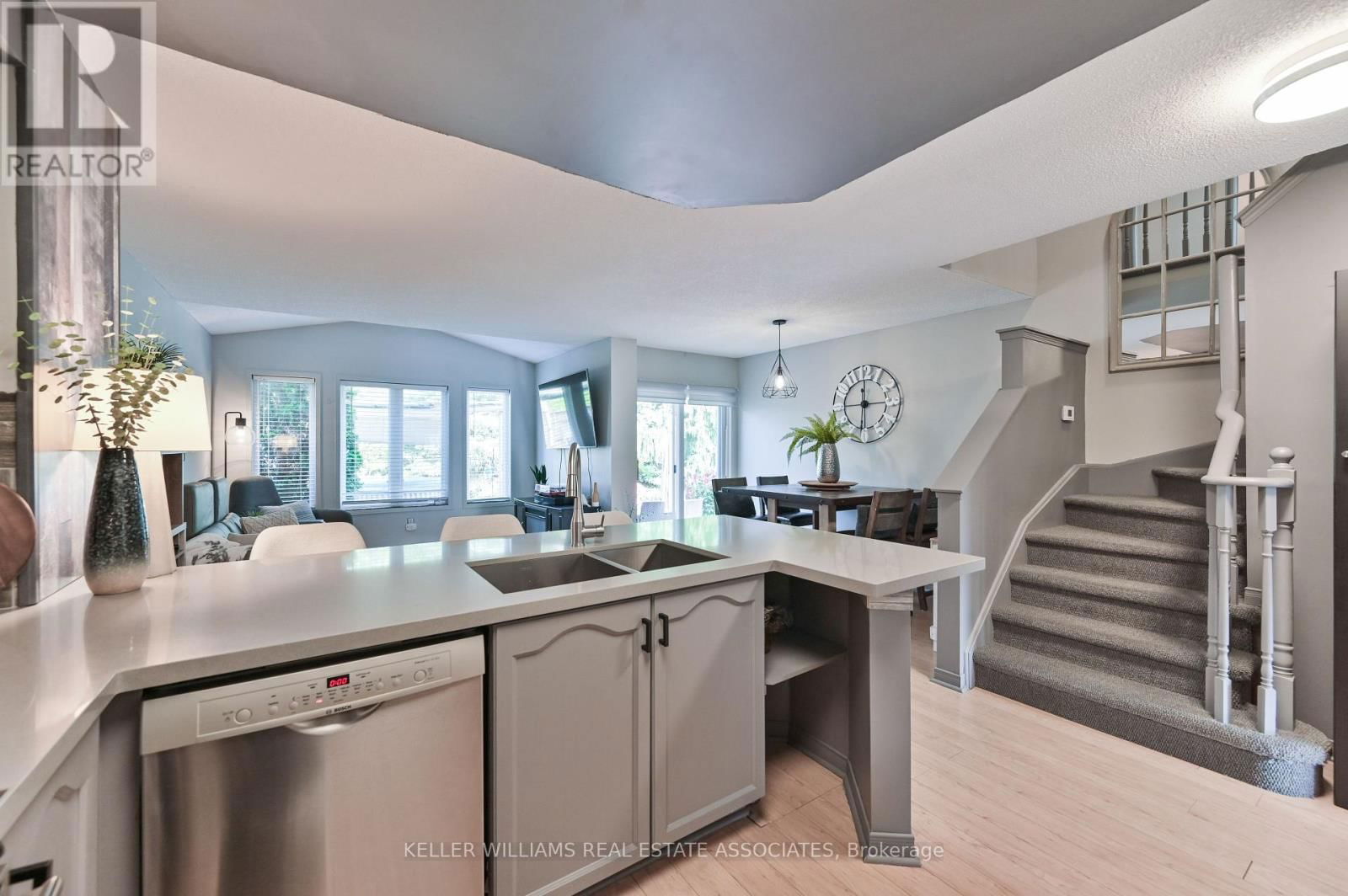 7514 BLACK WALNUT TRAIL Image 8