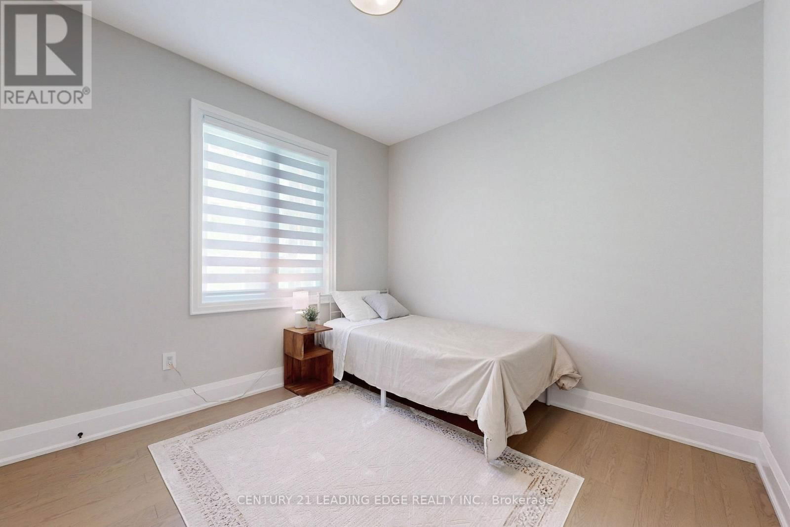 3016 WILLIAM CUTMORE BOULEVARD WEST Image 29