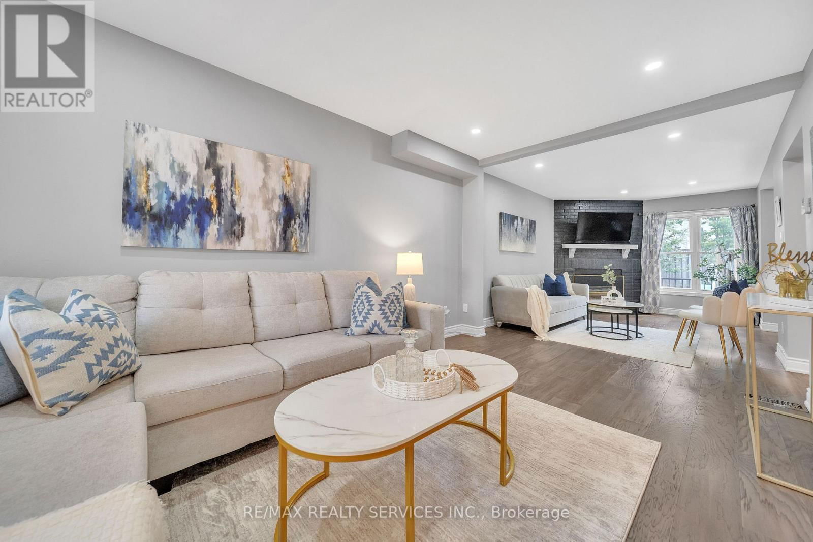 305 FAITH DRIVE Image 11