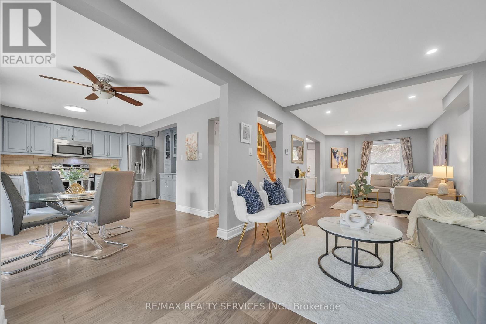 305 FAITH DRIVE Image 14