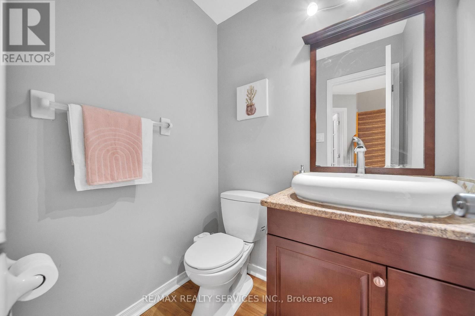 305 FAITH DRIVE Image 19