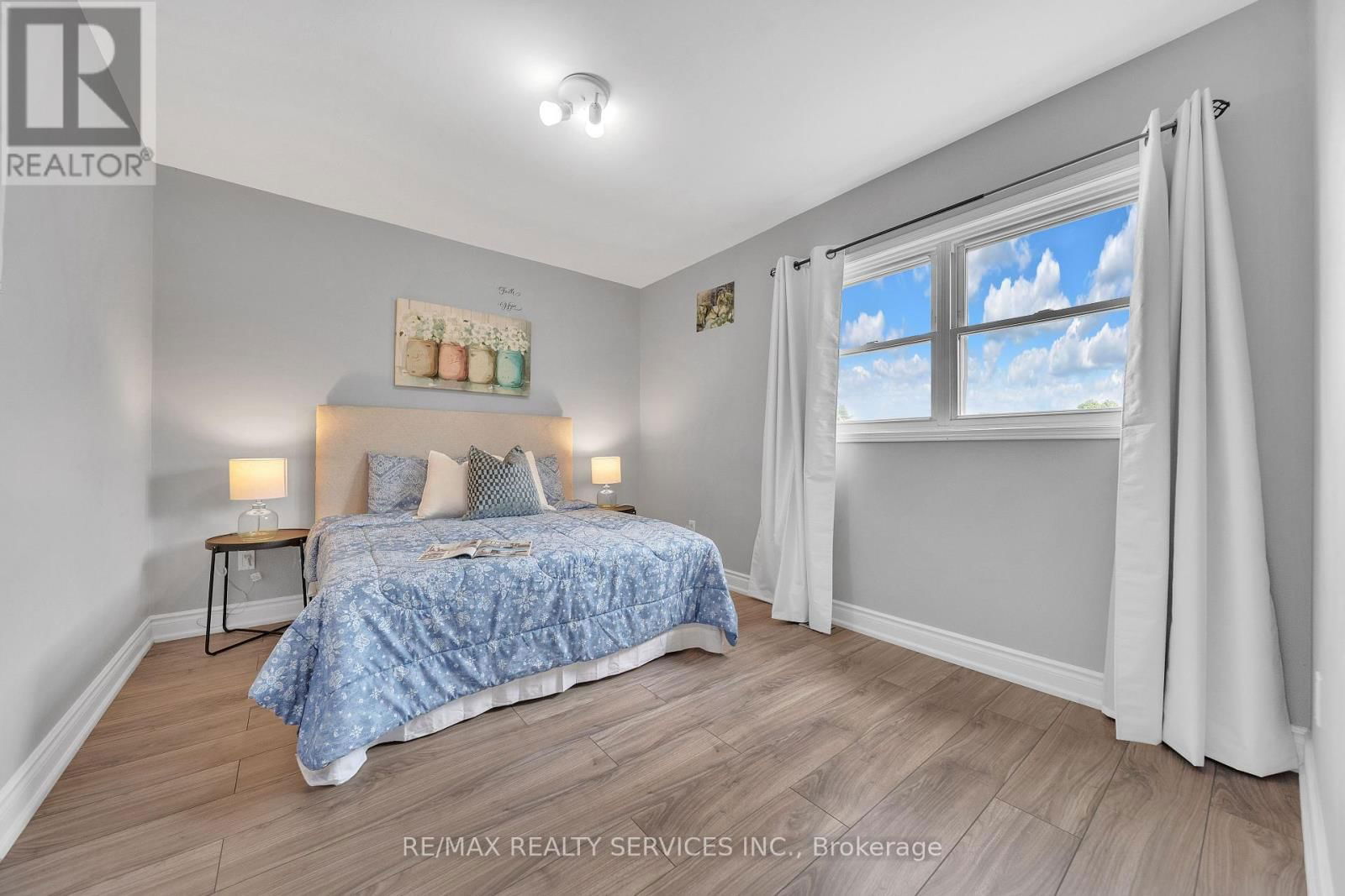 305 FAITH DRIVE Image 29