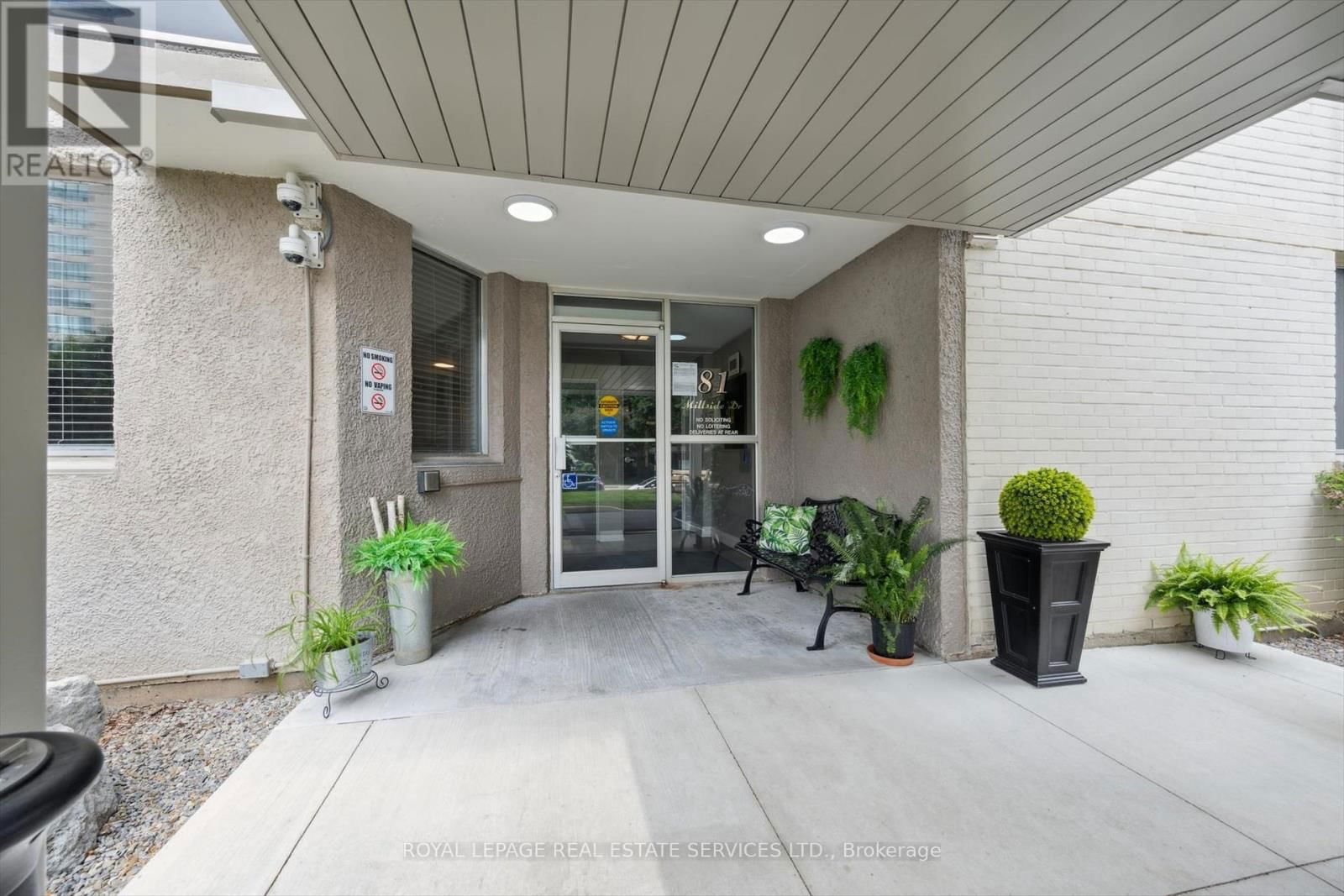 906 - 81 MILLSIDE DRIVE Image 2