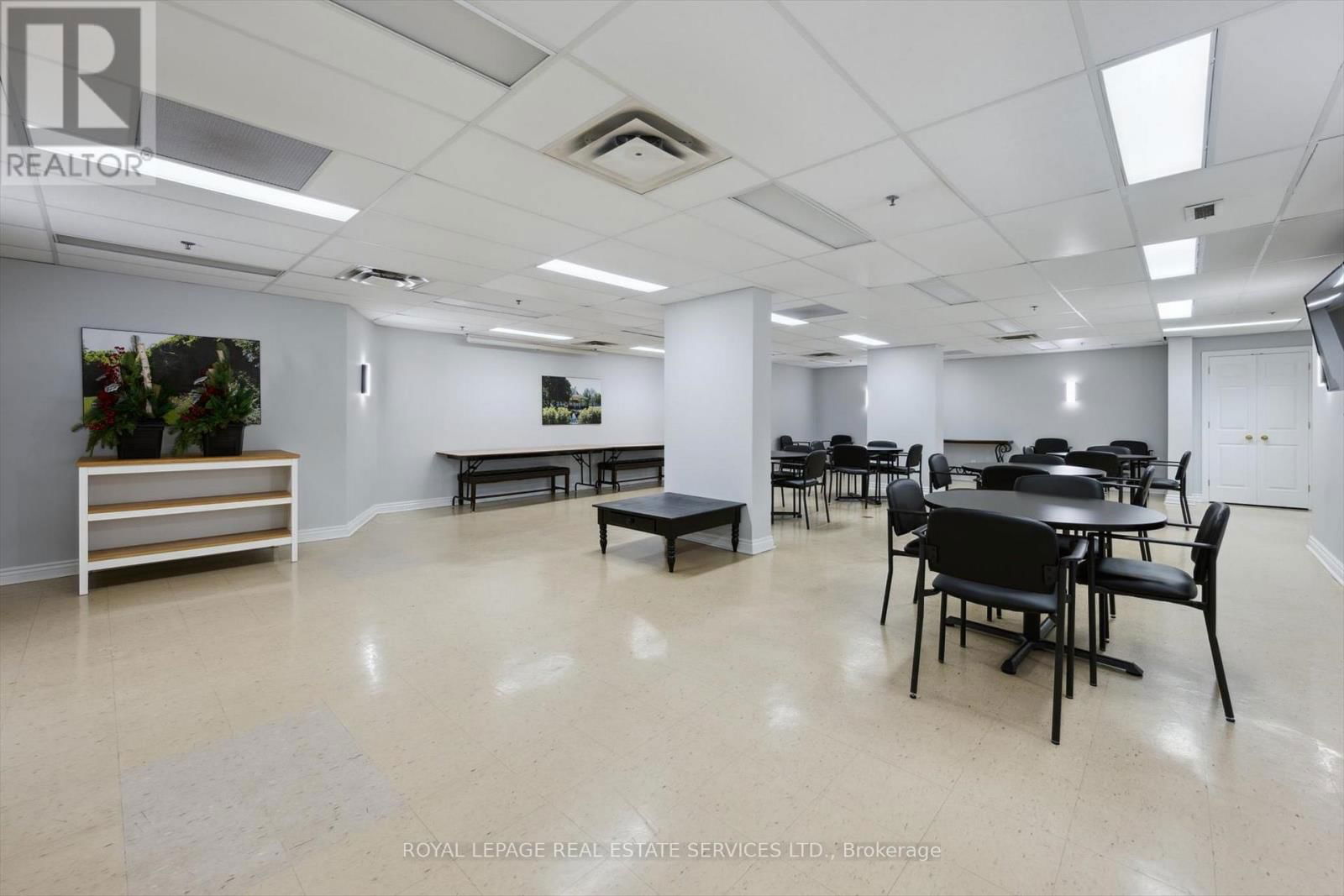 906 - 81 MILLSIDE DRIVE Image 23