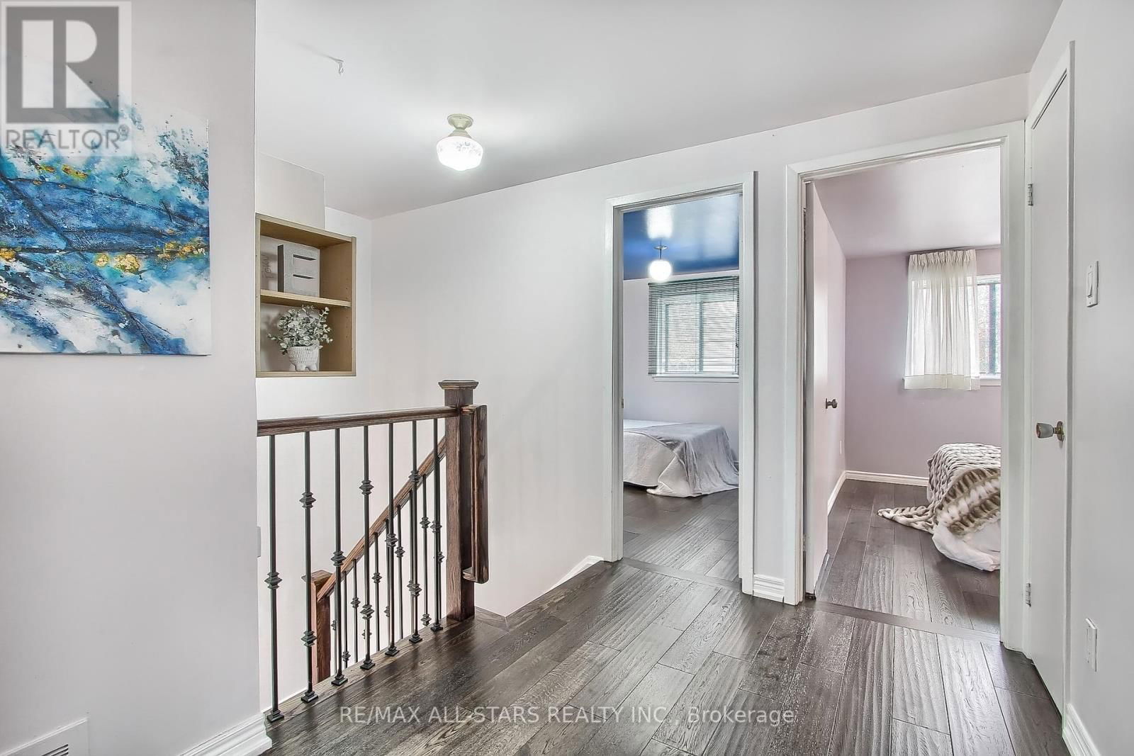 48 ARCHDEKIN DRIVE Image 21