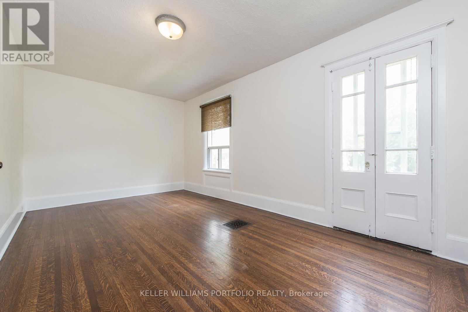 254 EVELYN AVENUE Image 18