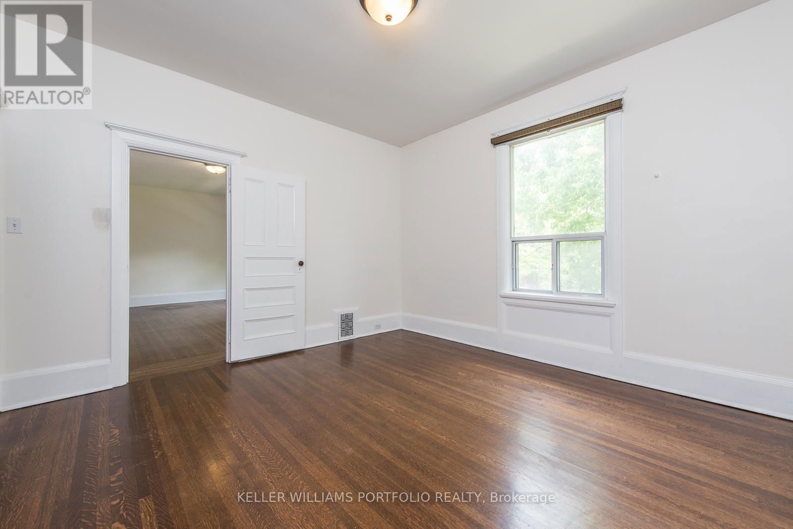 254 EVELYN AVENUE Image 22