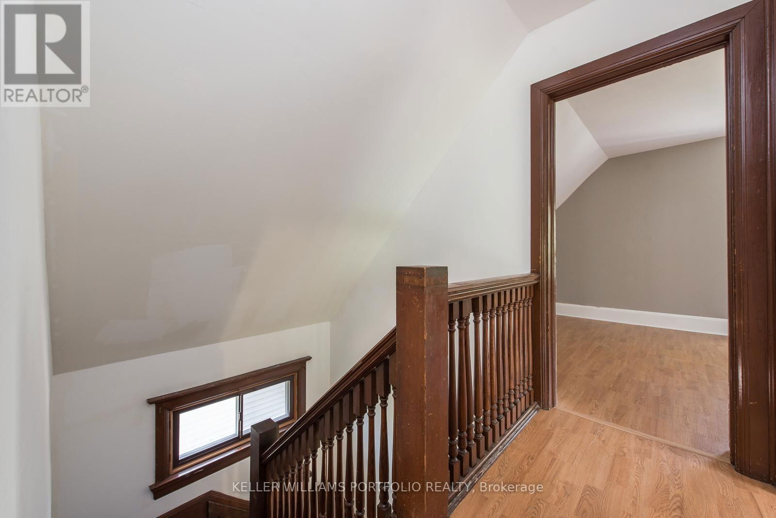 254 EVELYN AVENUE Image 25