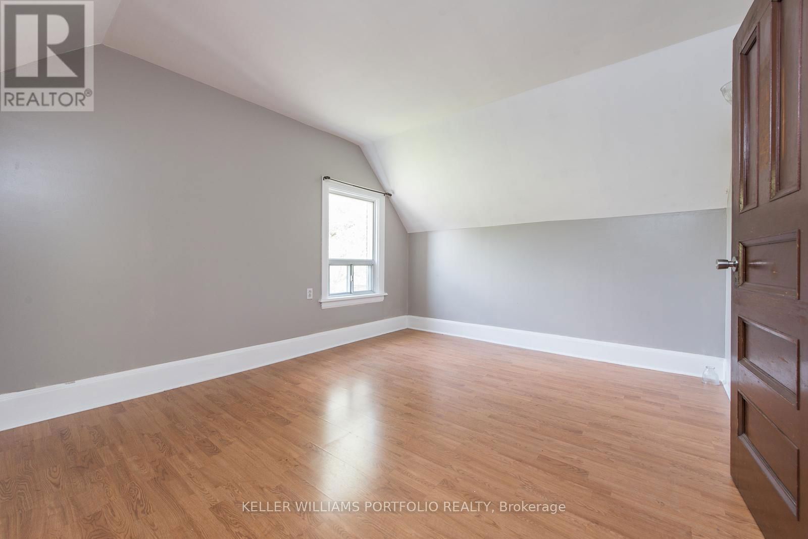 254 EVELYN AVENUE Image 27