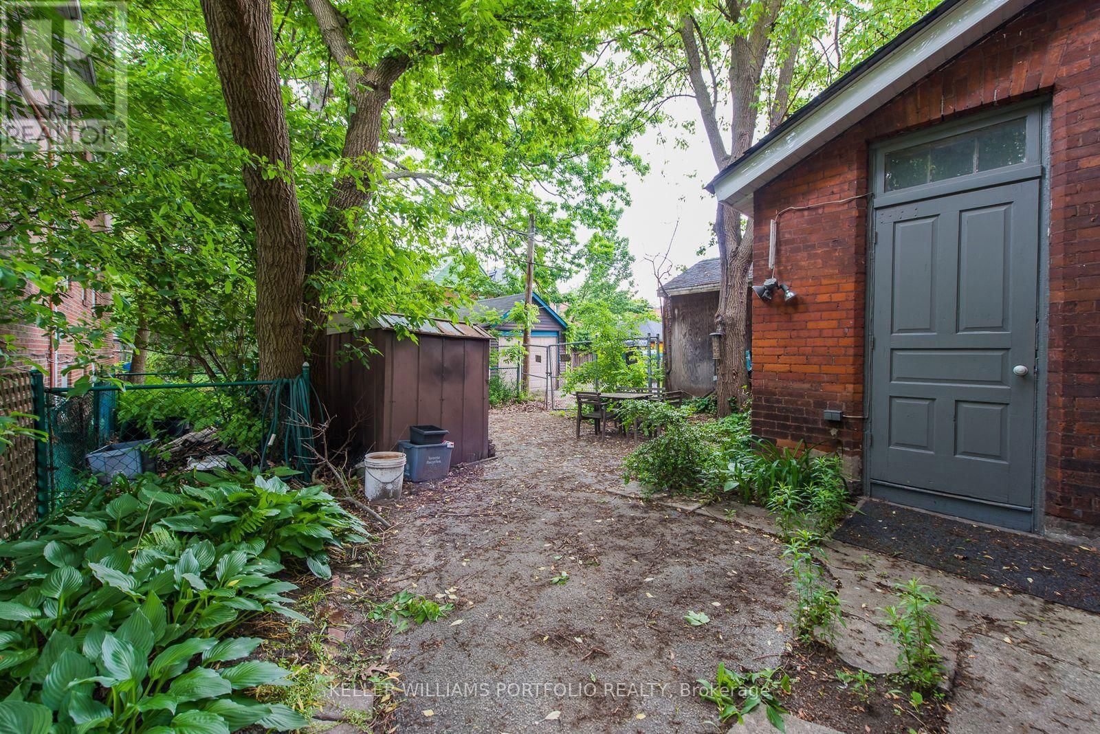 254 EVELYN AVENUE Image 46