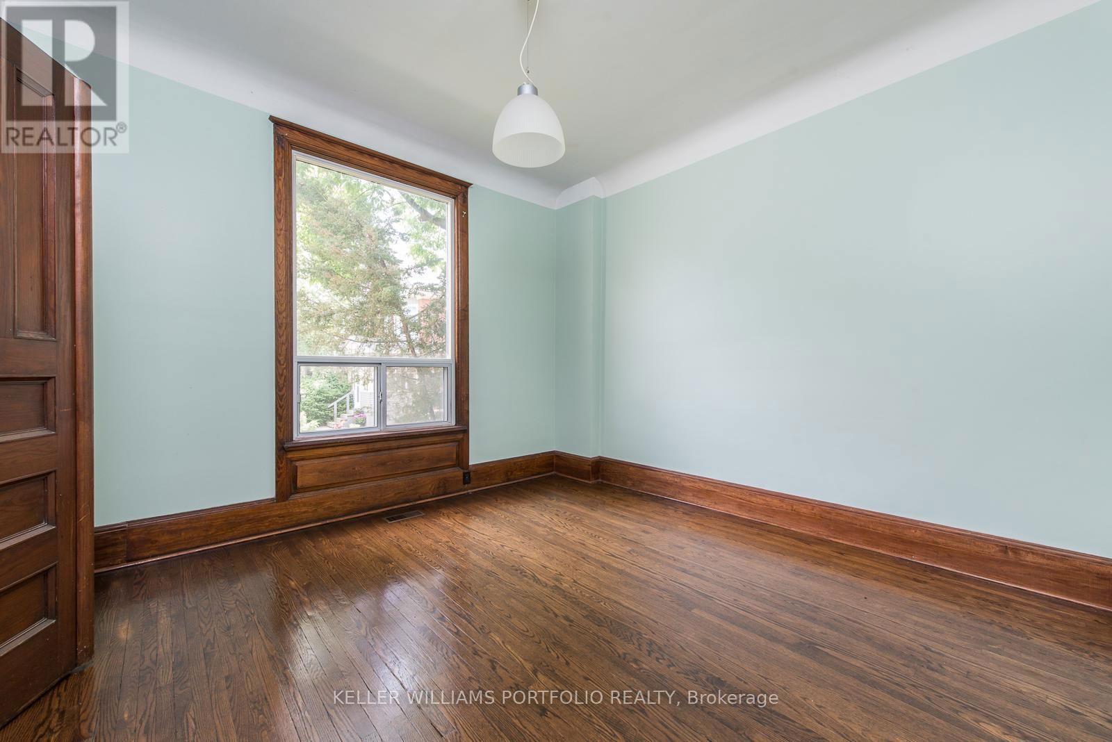 254 EVELYN AVENUE Image 5