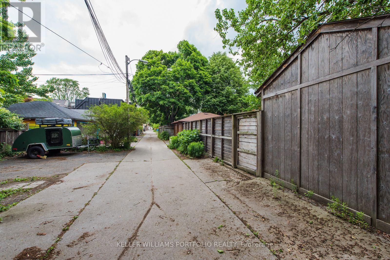 254 EVELYN AVENUE Image 50