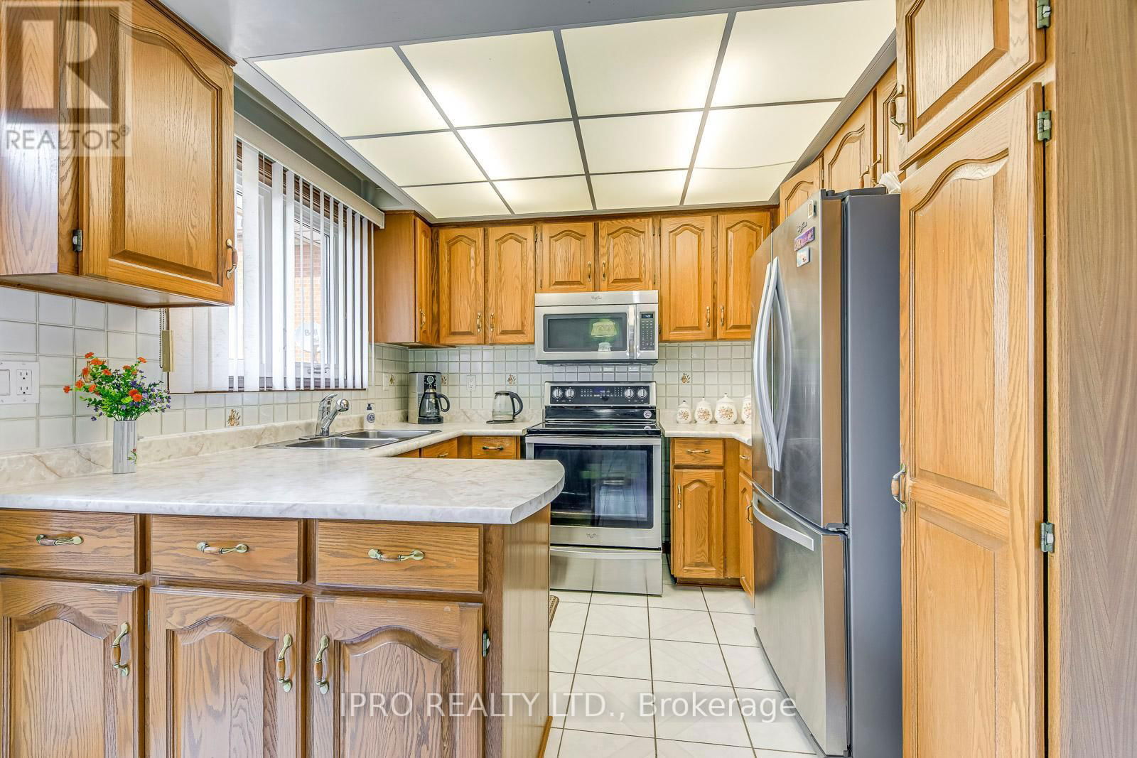 724 EVERSLEY DRIVE Image 15