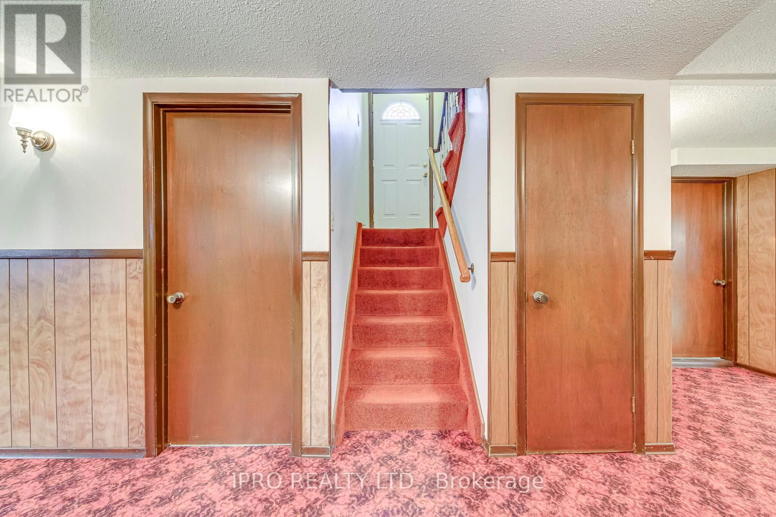 724 EVERSLEY DRIVE Image 31