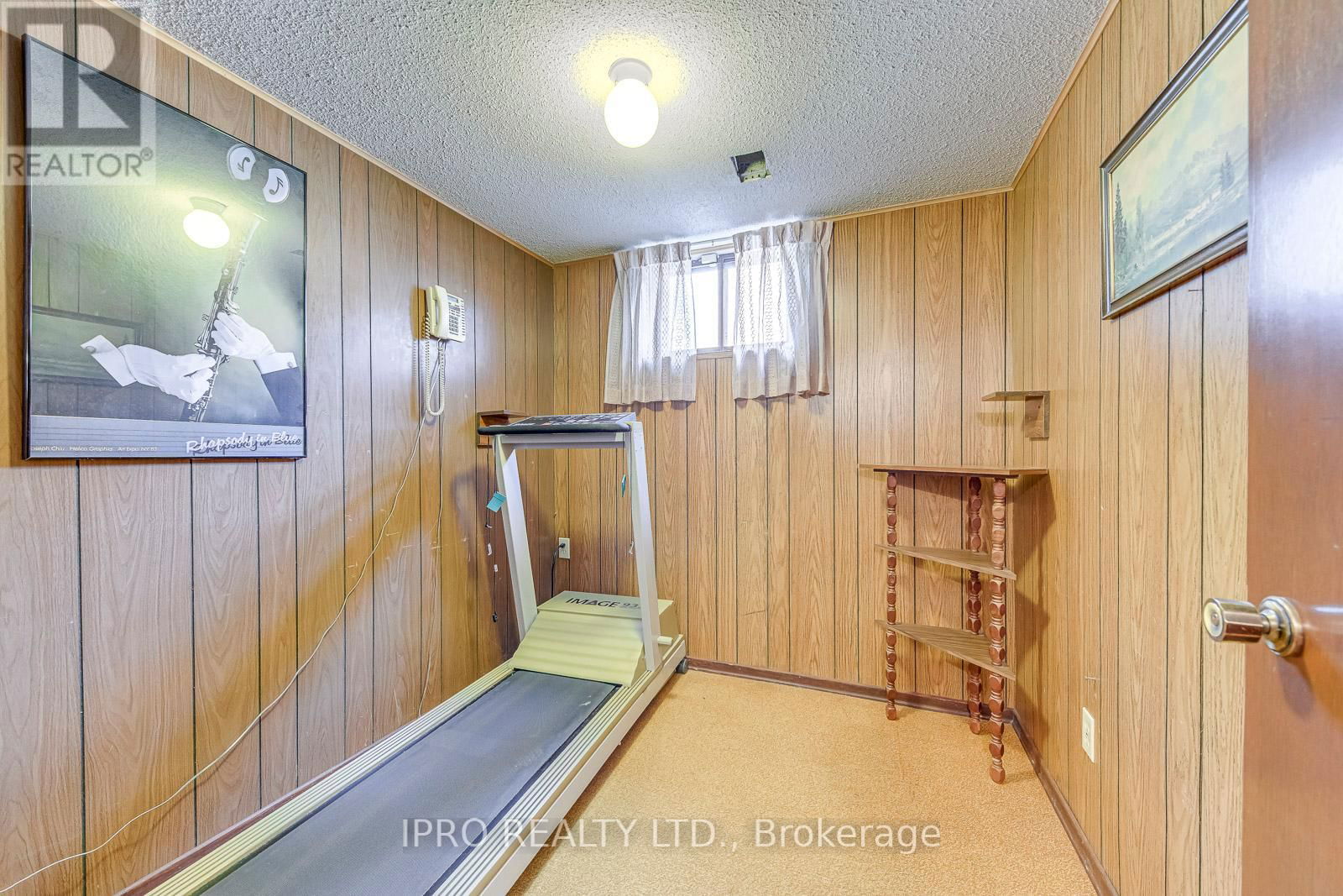 724 EVERSLEY DRIVE Image 42