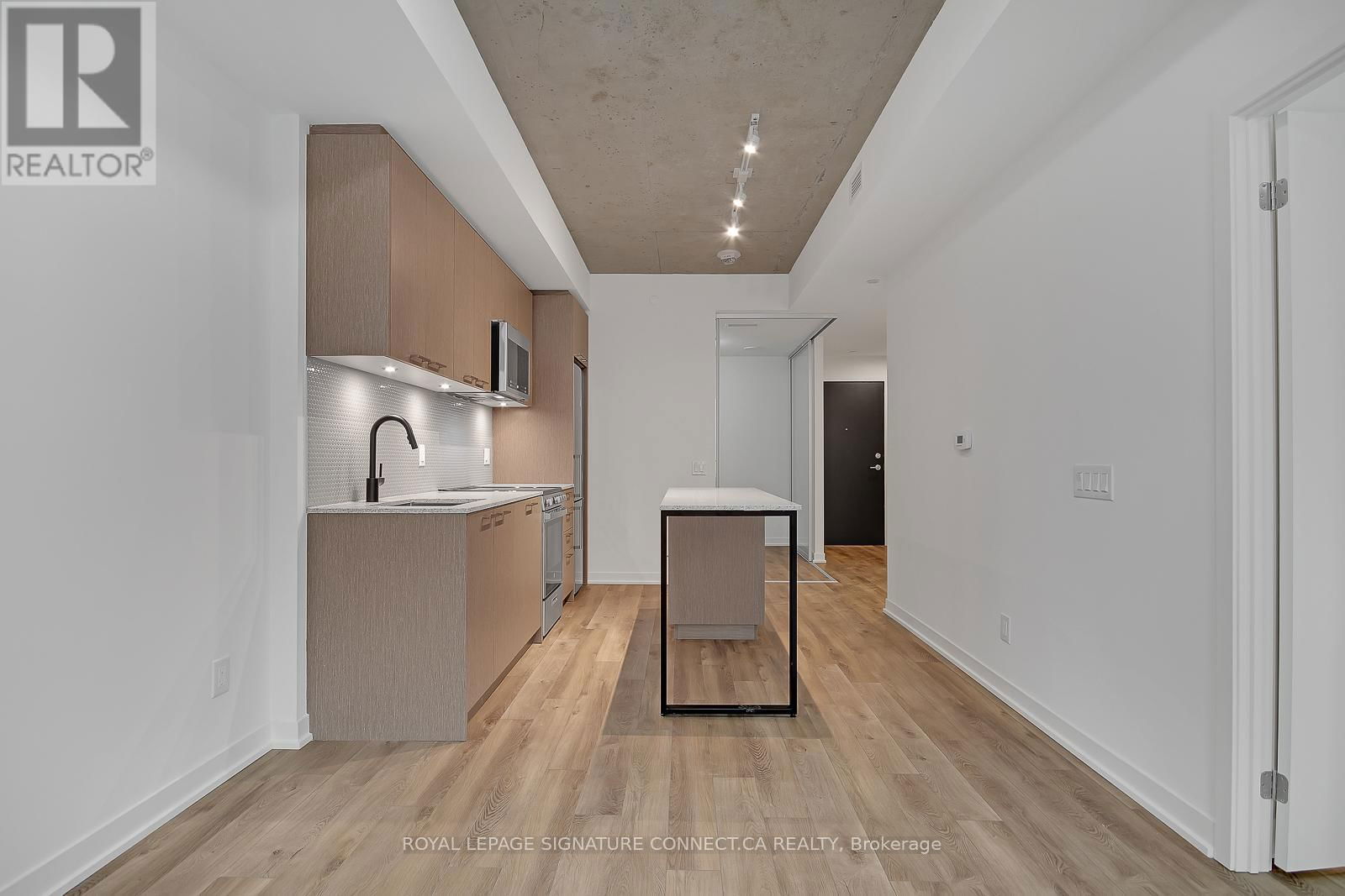 410 - 1808 ST CLAIR AVENUE WEST Image 22