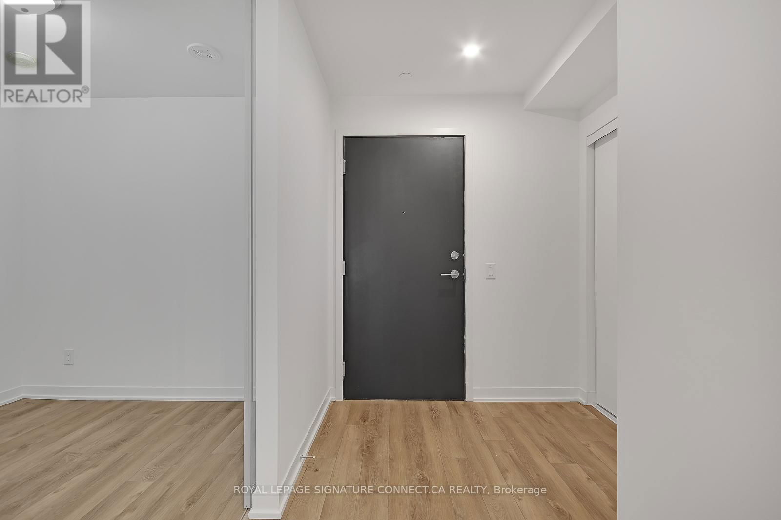 410 - 1808 ST CLAIR AVENUE WEST Image 3