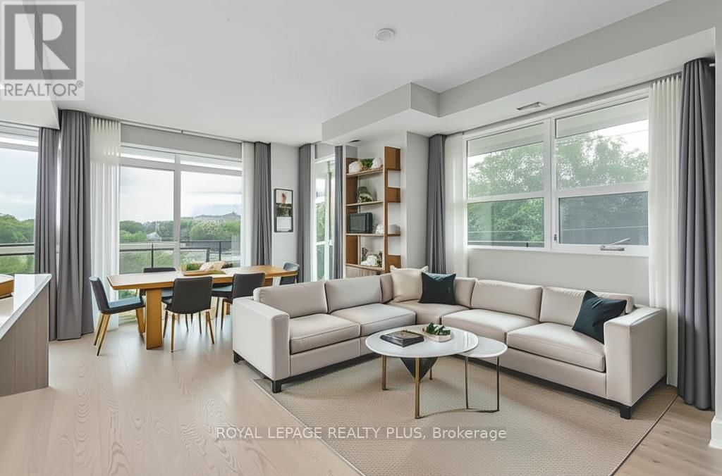 227 - 1575 LAKESHORE ROAD Image 1