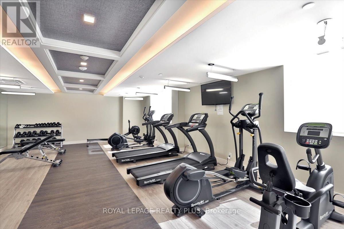 227 - 1575 LAKESHORE ROAD Image 28