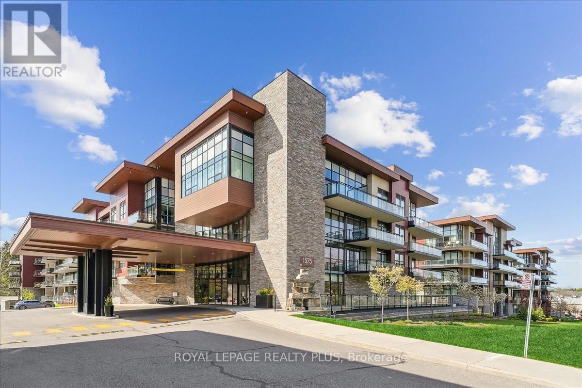 227 - 1575 LAKESHORE ROAD Image 44