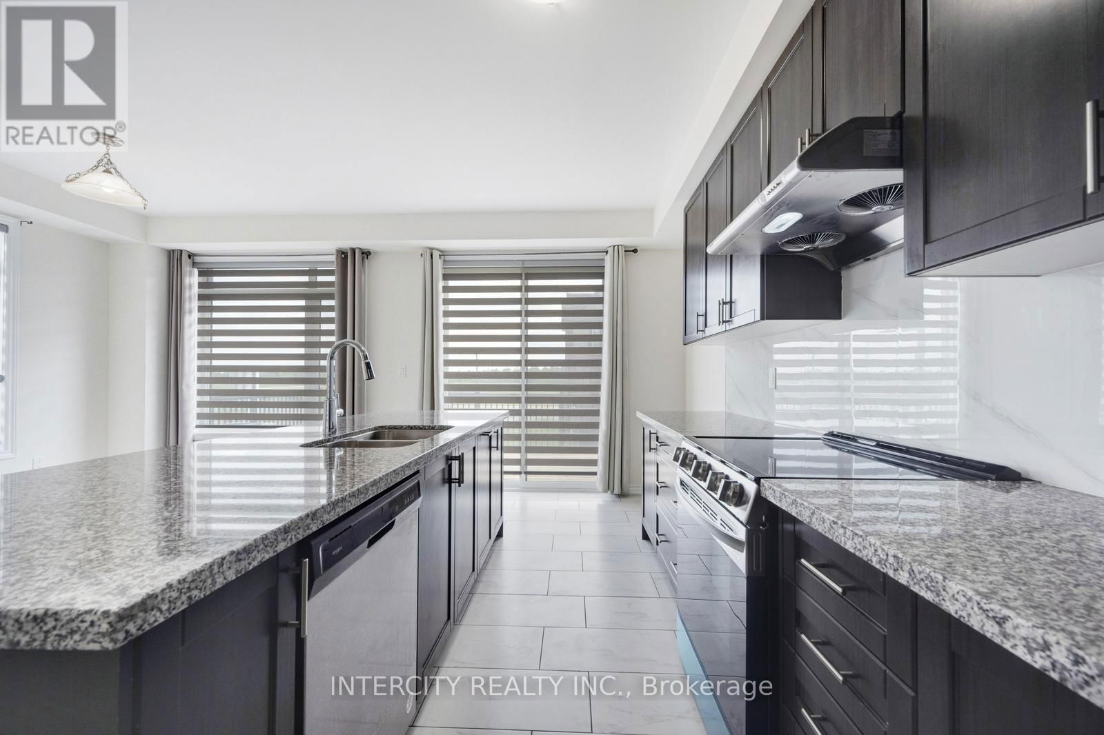 81 MINNOCK STREET Image 13
