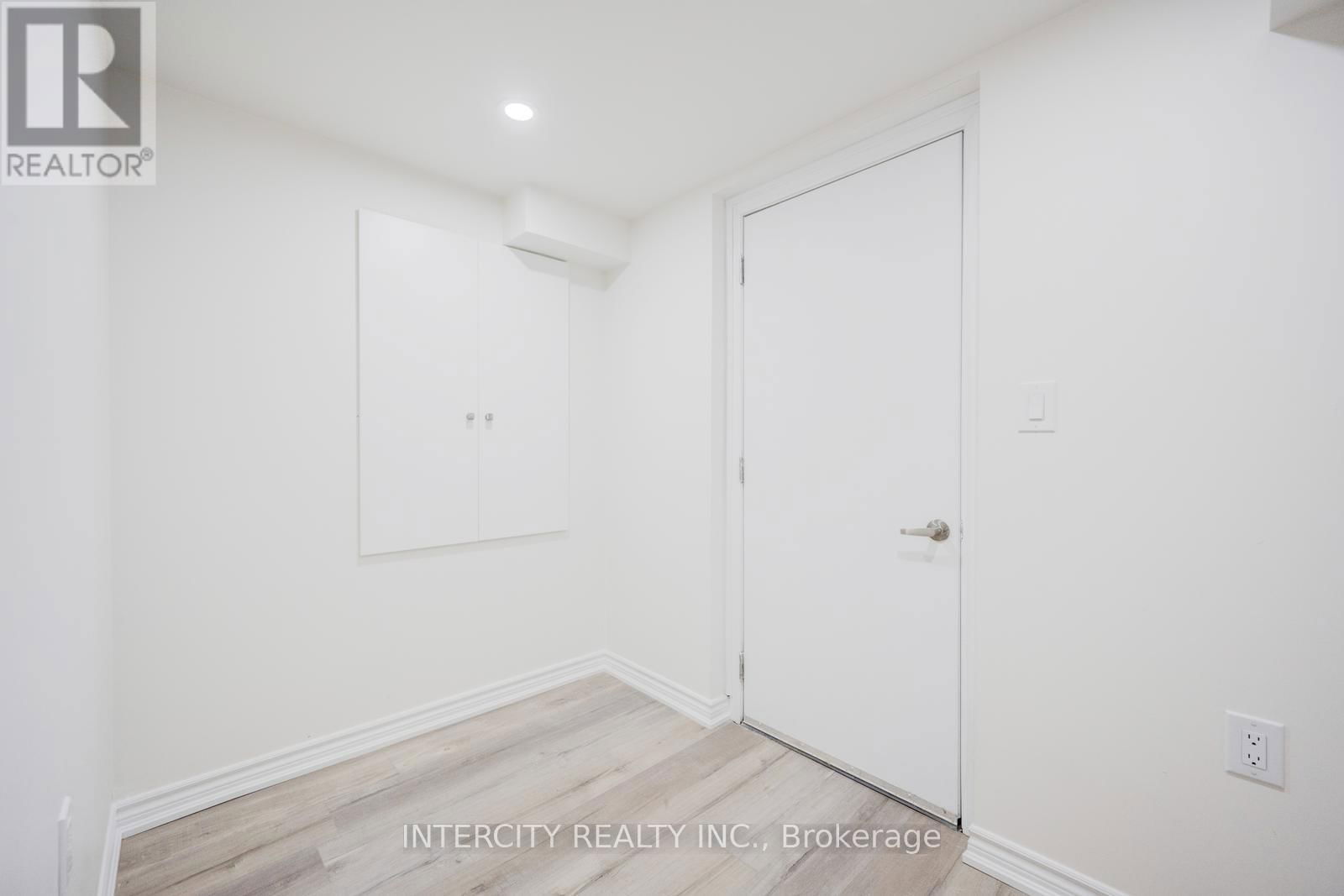 81 MINNOCK STREET Image 47