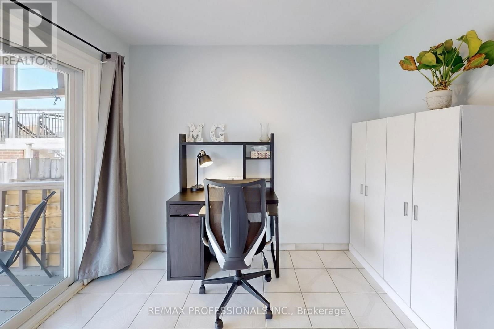 24 BRAEBURN AVENUE Image 17
