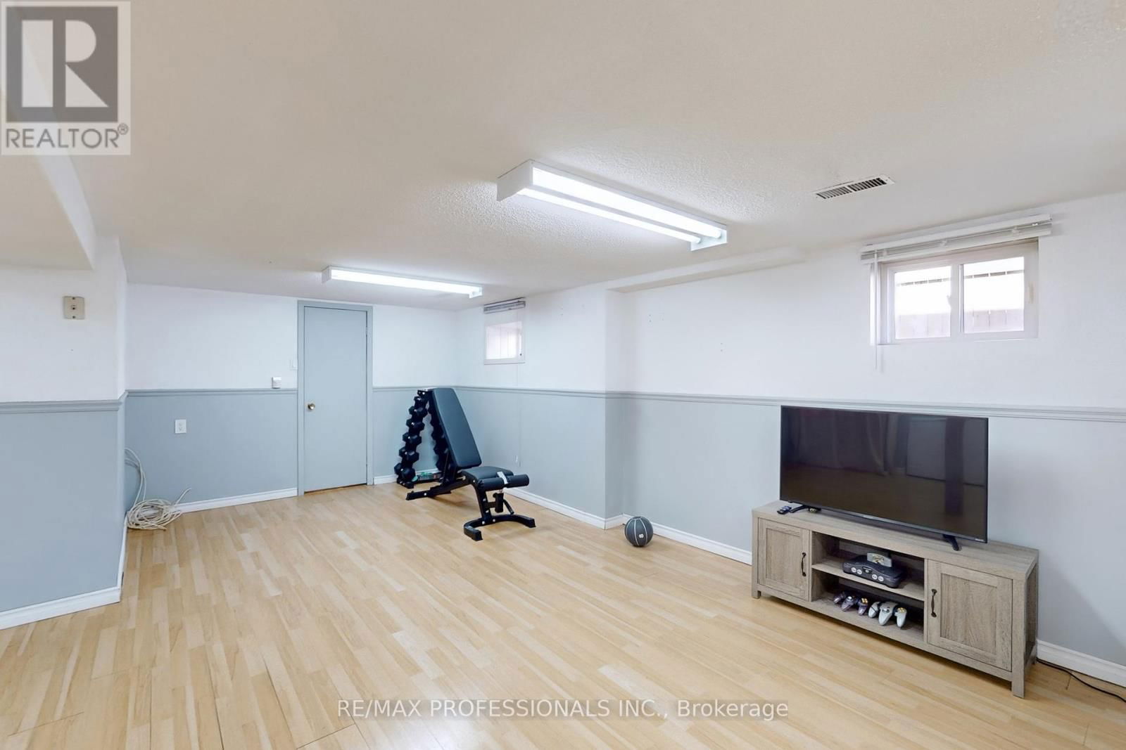 24 BRAEBURN AVENUE Image 20