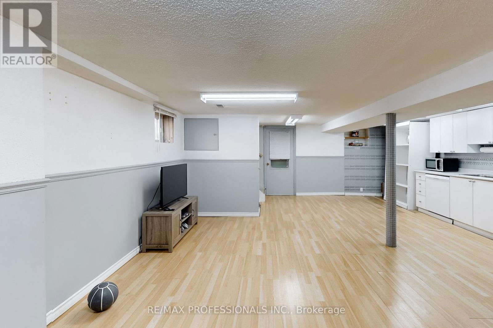 24 BRAEBURN AVENUE Image 24