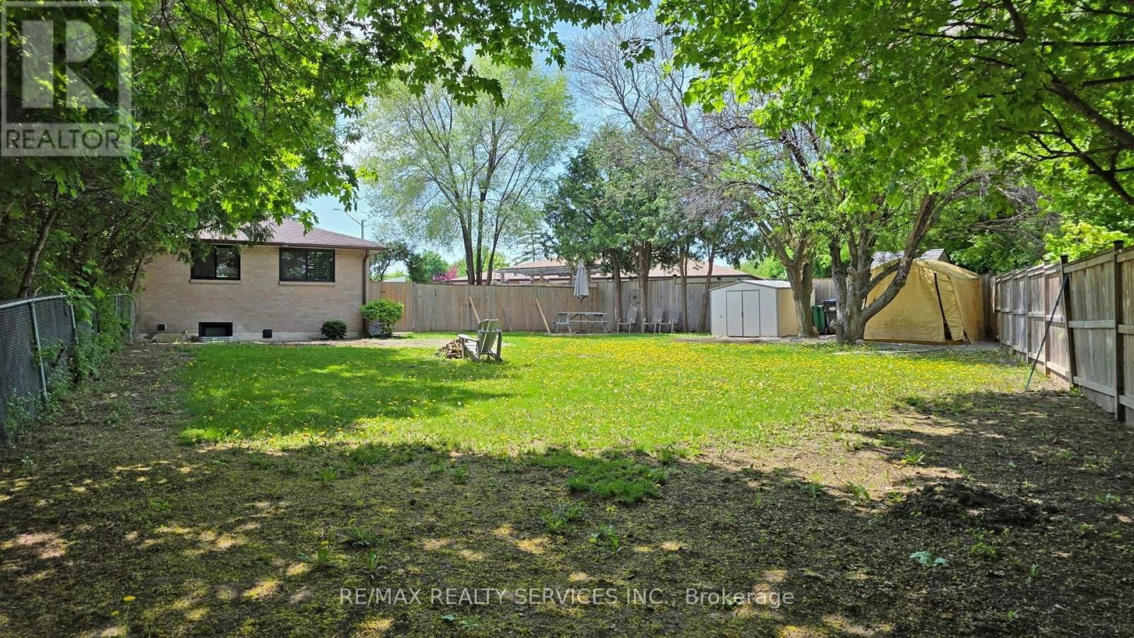 55 GREENWOOD CRESCENT Image 43