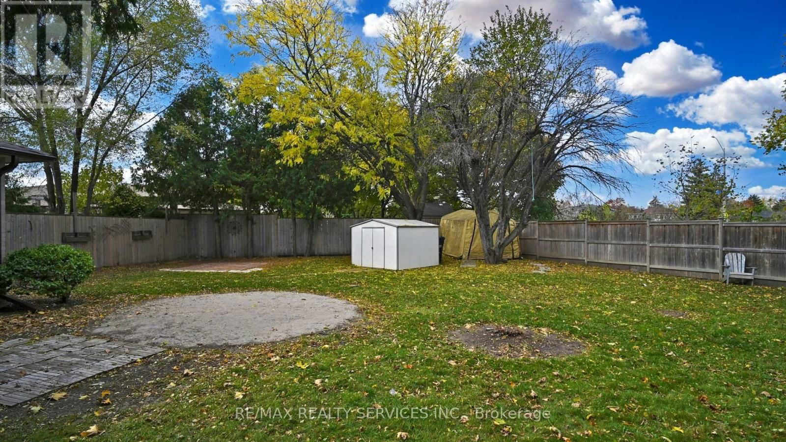 55 GREENWOOD CRESCENT Image 47