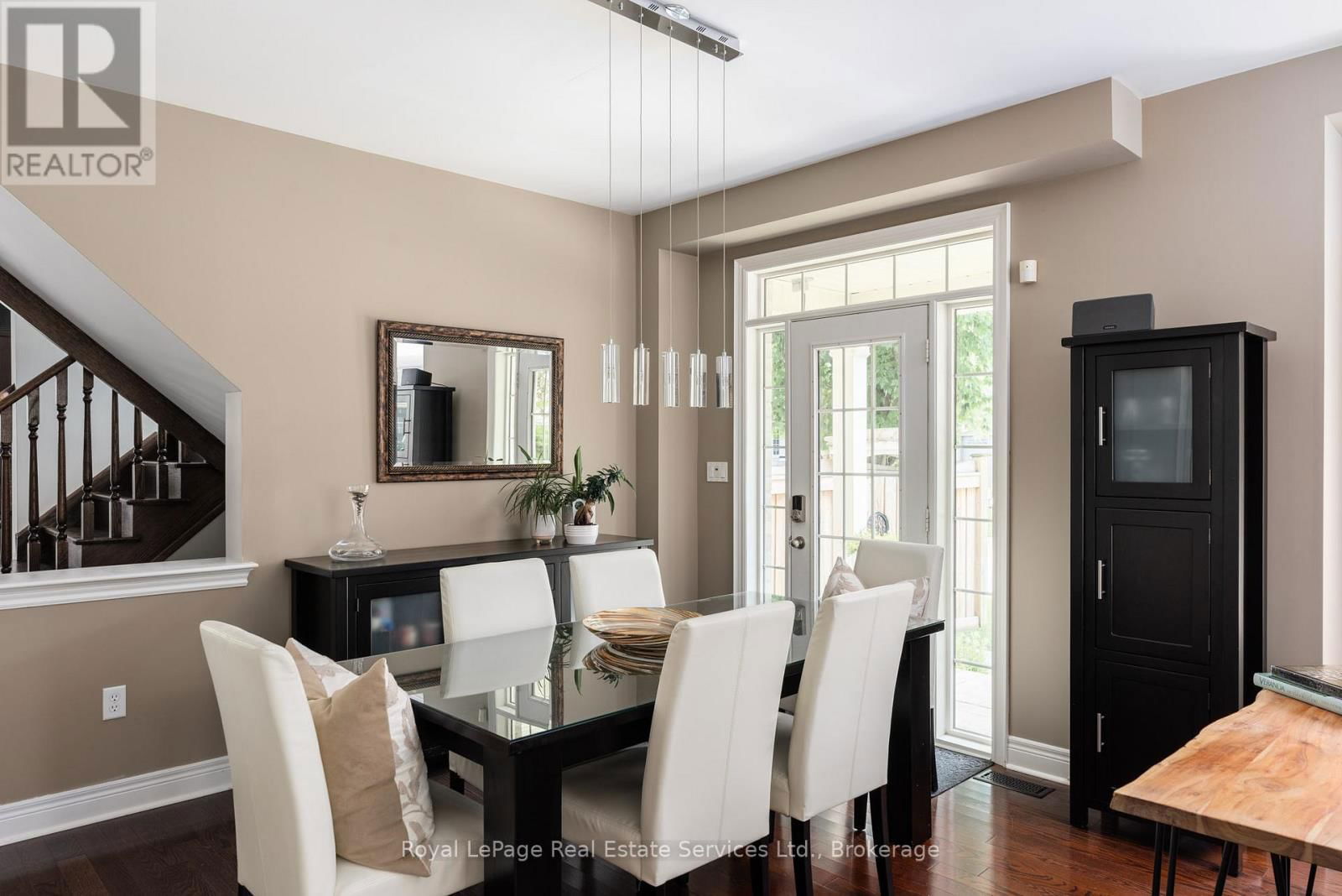 2151 BINGLEY CRESCENT Image 11