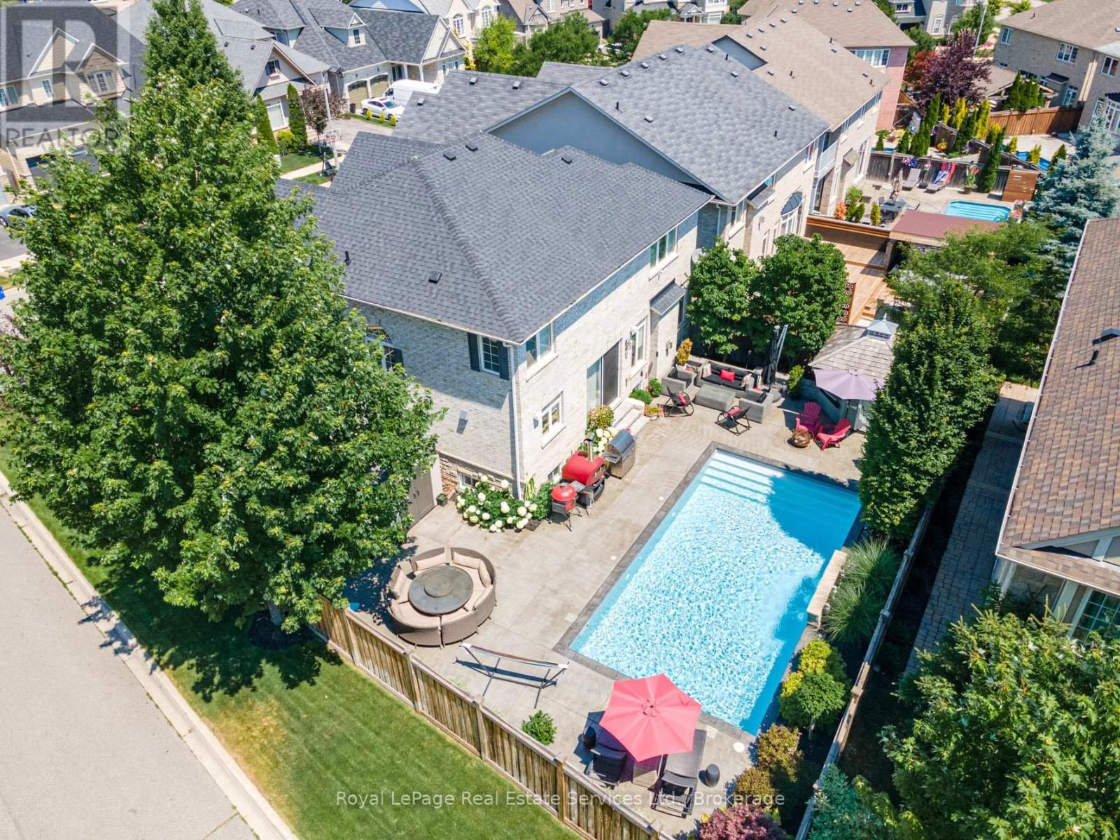2151 BINGLEY CRESCENT Image 2