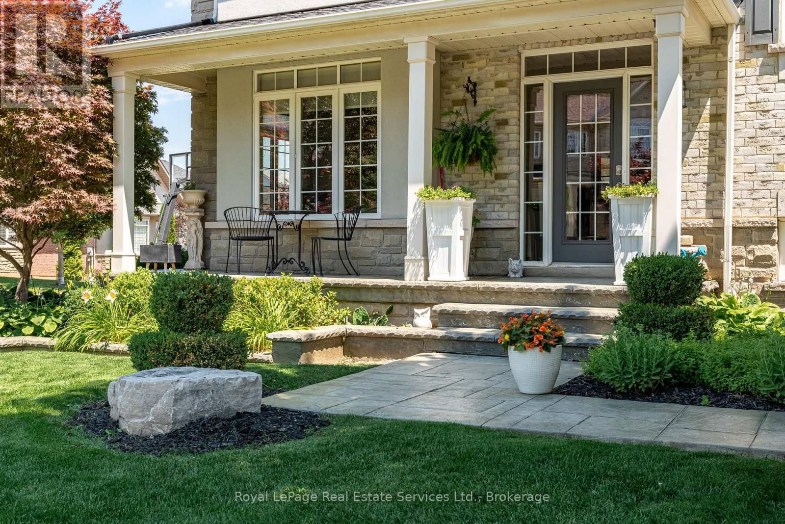 2151 BINGLEY CRESCENT Image 3