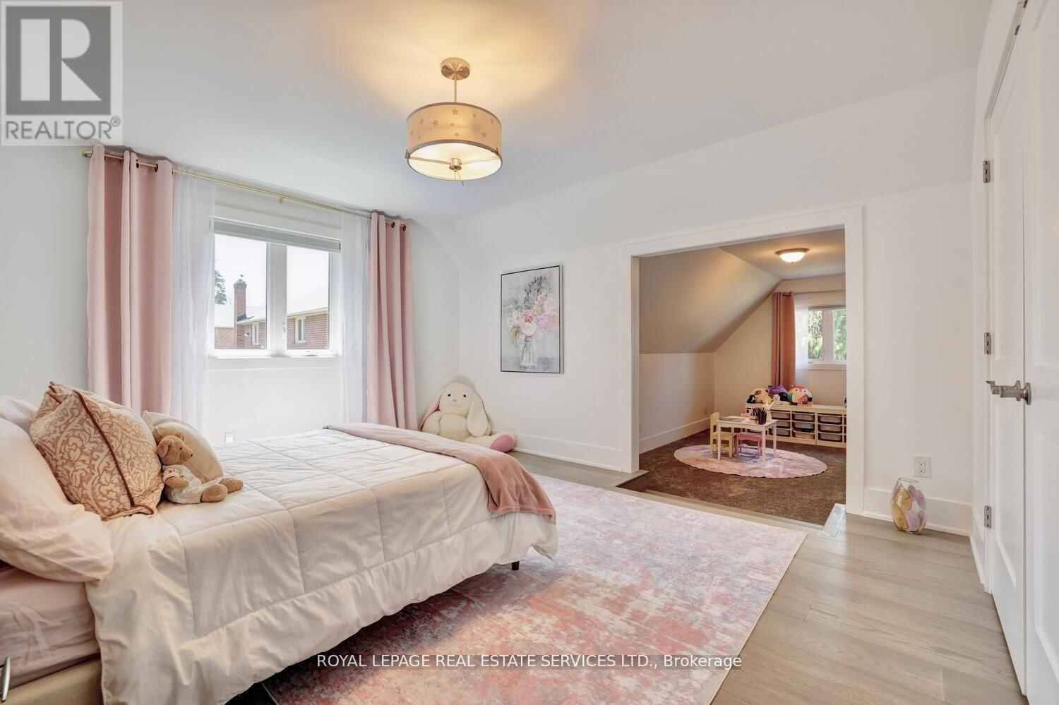 84 SYBELLA STREET Image 24