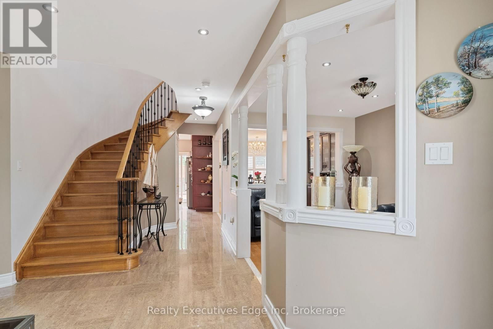 6356 NEWCOMBE DRIVE Image 6