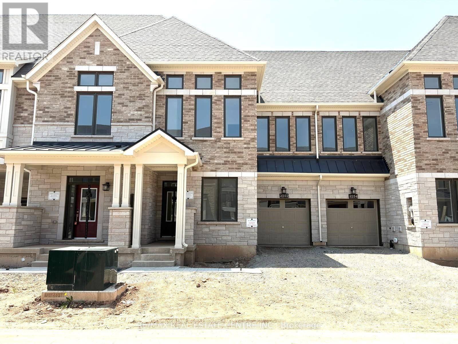 3252 CRYSTAL DRIVE Image 1