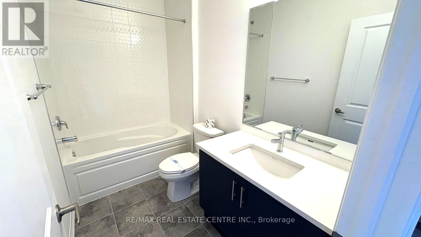 3252 CRYSTAL DRIVE Image 16